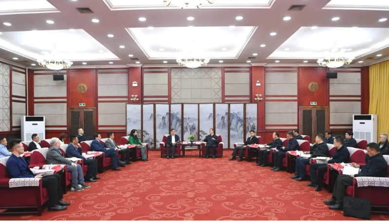 青海省人民政府与明升mansion88动力签署战略相助协议